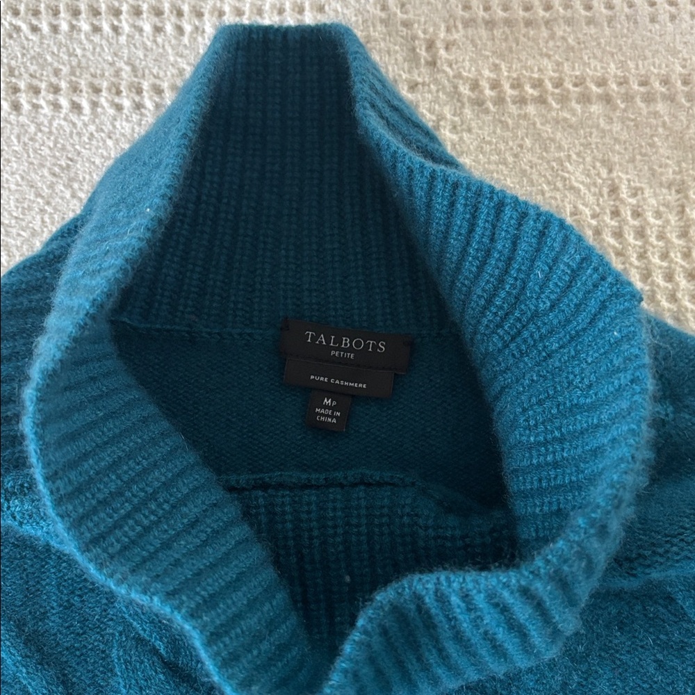 Talbots Cashmere Cable Knit 
Women's Sweater‎ - Picture 8 of 14